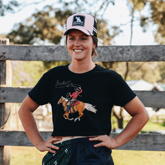 Ropin' Buck Cropped T-Shirt